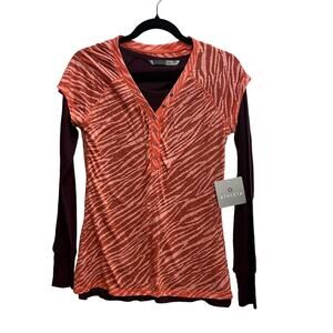 NWT Athlete double layer top size XS